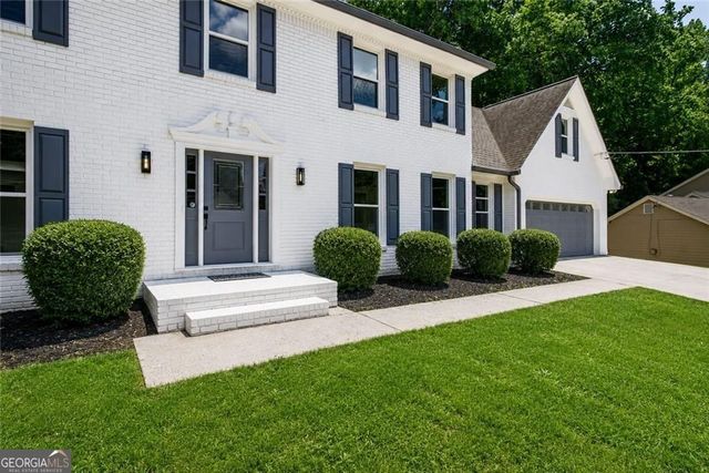5614 Bunky Way, Atlanta, GA 30338
