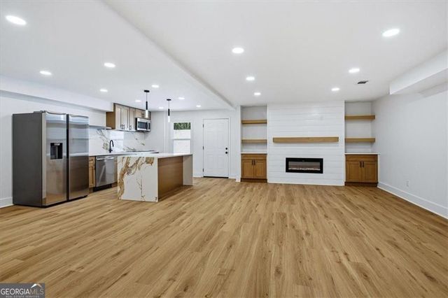 5614 Bunky Way, Atlanta, GA 30338