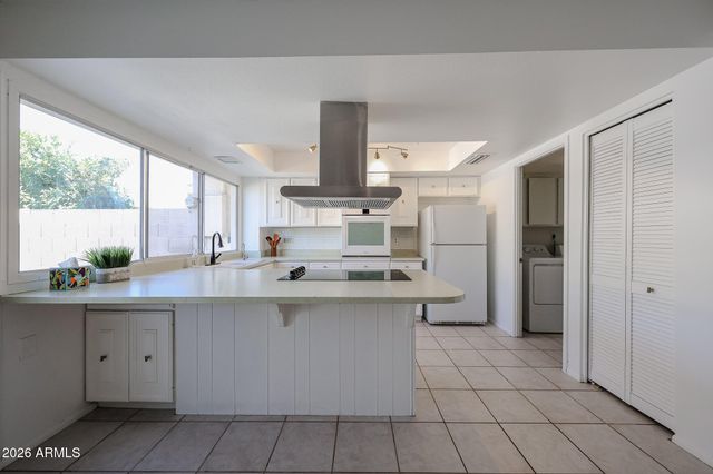 4028 N GRANITE REEF Road, Scottsdale, AZ 85251