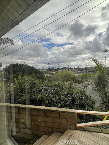 2004 Ripley Avenue, Redondo Beach, CA 90278