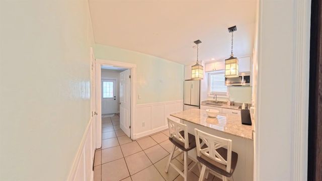 407 NW 7th A, Boynton Beach, FL 33426