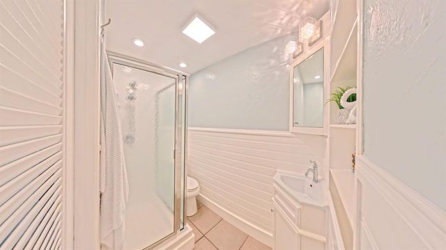 407 NW 7th A, Boynton Beach, FL 33426