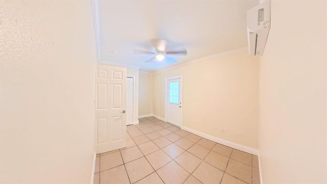 407 NW 7th A, Boynton Beach, FL 33426