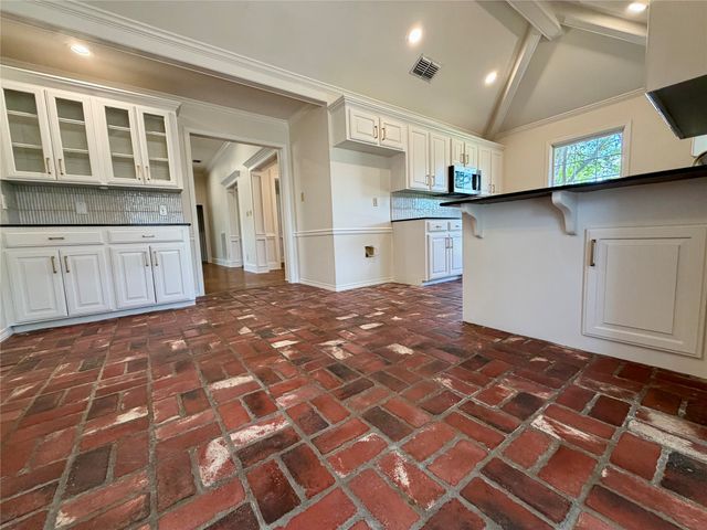 202 Norcross Street, Bossier City, LA 71111