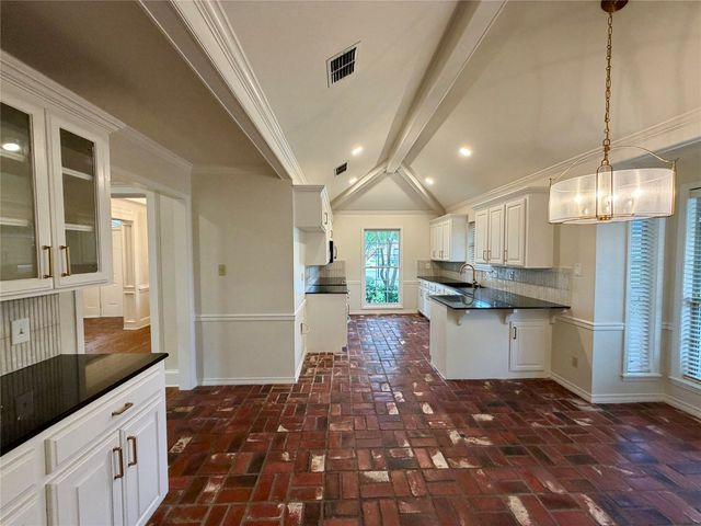 202 Norcross Street, Bossier City, LA 71111