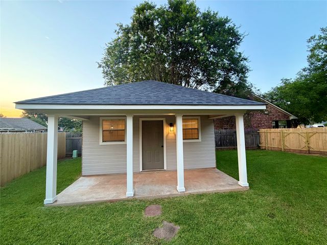202 Norcross Street, Bossier City, LA 71111