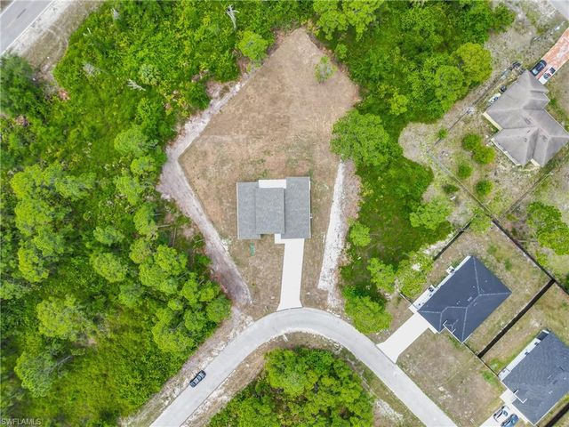 1006 Macy ST E, Lehigh Acres, FL 33974