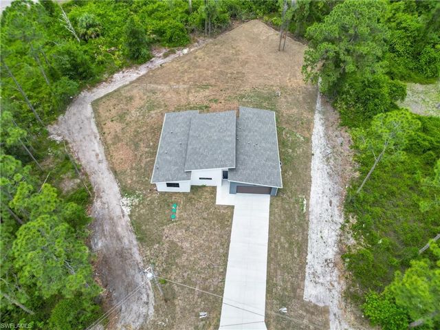 1006 Macy ST E, Lehigh Acres, FL 33974