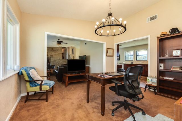 504 W Highway 332 W, Lake Jackson, TX 77566