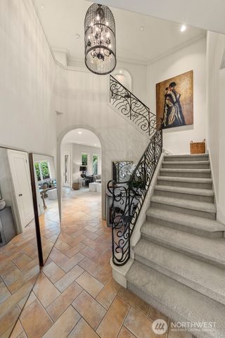 3424 97th Avenue SE, Mercer Island, WA 98040