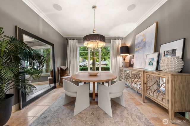 3424 97th Avenue SE, Mercer Island, WA 98040