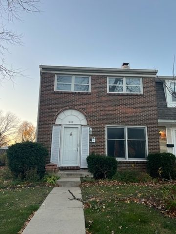 1010 Denham Place, Schaumburg, IL 60194