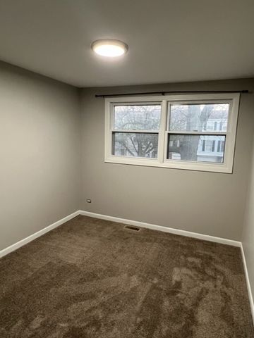 1010 Denham Place, Schaumburg, IL 60194