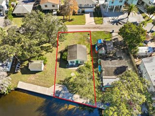 7255 TROPICAL DRIVE, Weeki Wachee, FL 34607