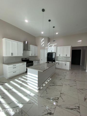 12032 Cotton Cloud Way, Socorro, TX 79927