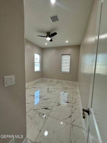 12032 Cotton Cloud Way, Socorro, TX 79927