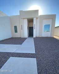 12032 Cotton Cloud Way, Socorro, TX 79927