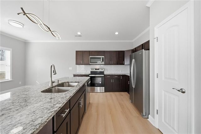 2486 Griffith Road, Winston-salem, NC 27103