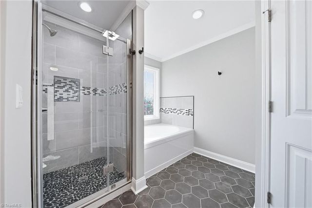 2486 Griffith Road, Winston-salem, NC 27103