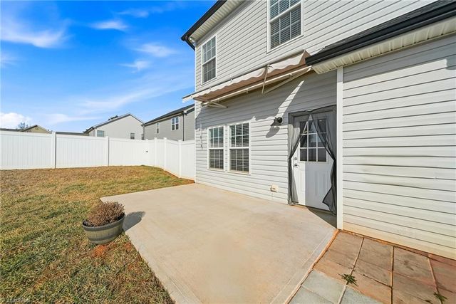 2486 Griffith Road, Winston-salem, NC 27103