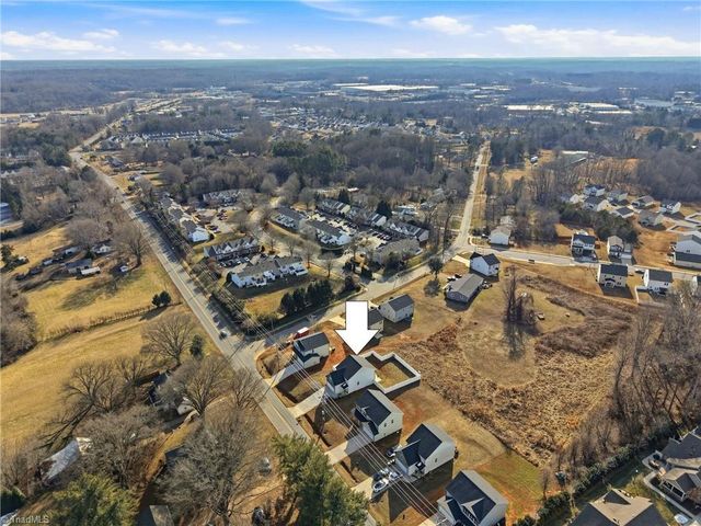 2486 Griffith Road, Winston-salem, NC 27103