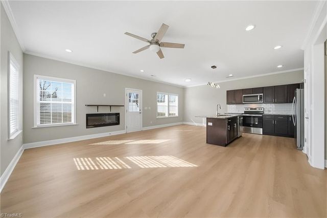 2486 Griffith Road, Winston-salem, NC 27103