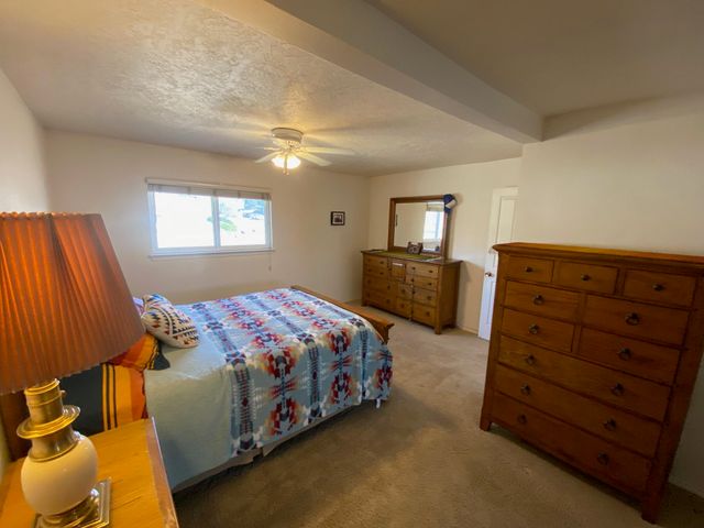 1921 Chelwood Park Boulevard NE, Albuquerque, NM 87112