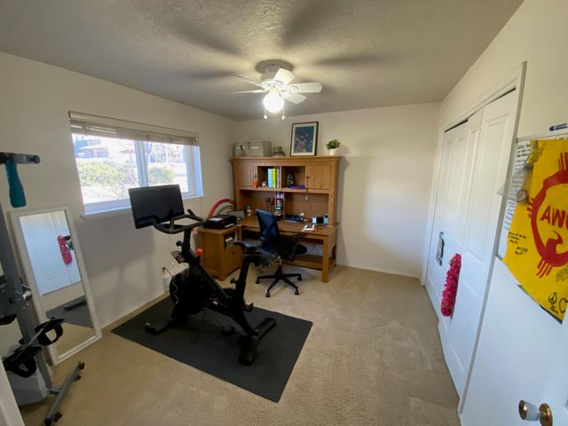 1921 Chelwood Park Boulevard NE, Albuquerque, NM 87112