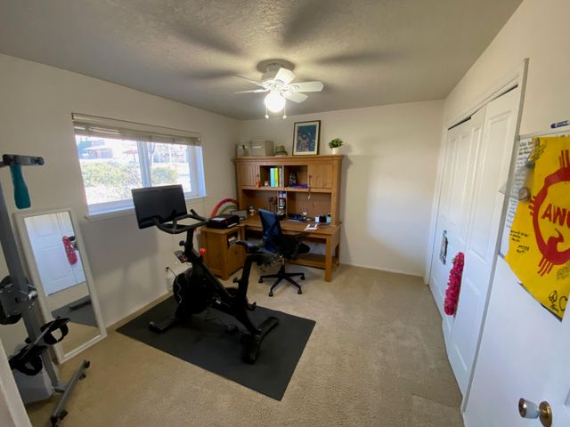 1921 Chelwood Park Boulevard NE, Albuquerque, NM 87112