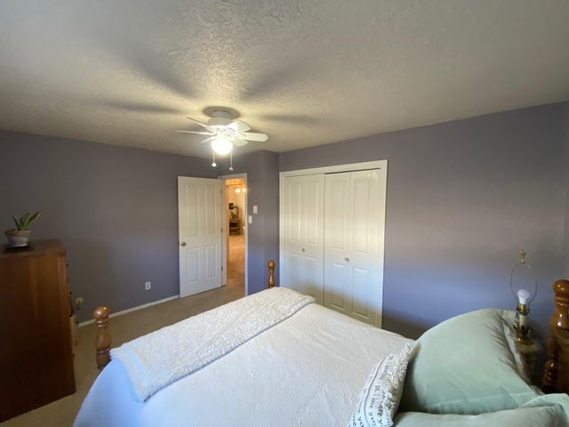 1921 Chelwood Park Boulevard NE, Albuquerque, NM 87112