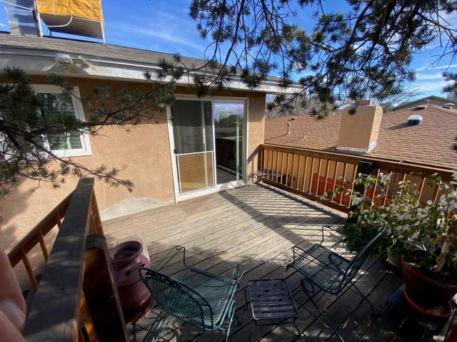 1921 Chelwood Park Boulevard NE, Albuquerque, NM 87112