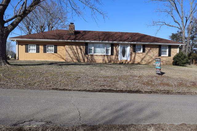 905 Mill Rd, Lebanon, TN 37090