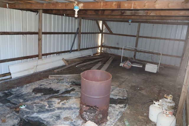 905 Mill Rd, Lebanon, TN 37090