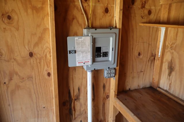 905 Mill Rd, Lebanon, TN 37090