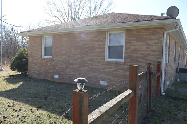 905 Mill Rd, Lebanon, TN 37090