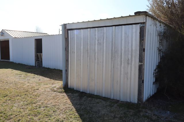 905 Mill Rd, Lebanon, TN 37090