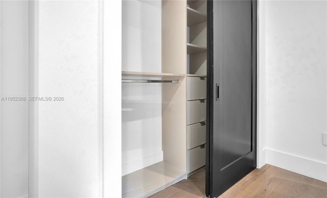 30 NE 50th St, Miami, FL 33137