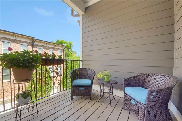 328 Brownstones NE, Atlanta, GA 30312