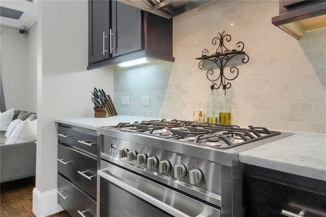 328 Brownstones NE, Atlanta, GA 30312