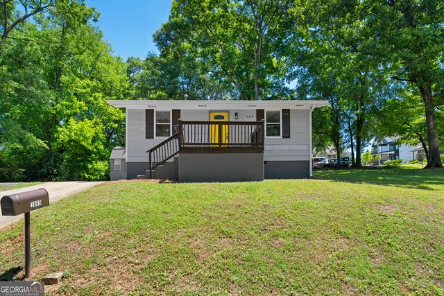1869 Spring Avenue NW, Atlanta, GA 30318