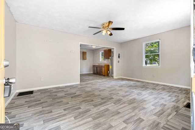 1869 Spring Avenue NW, Atlanta, GA 30318