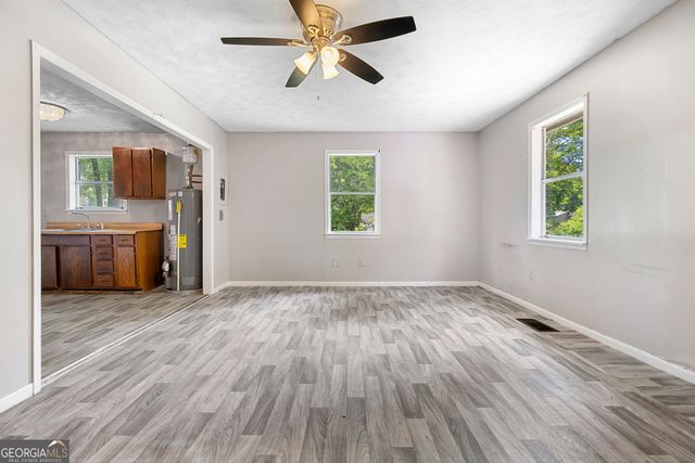 1869 Spring Avenue NW, Atlanta, GA 30318