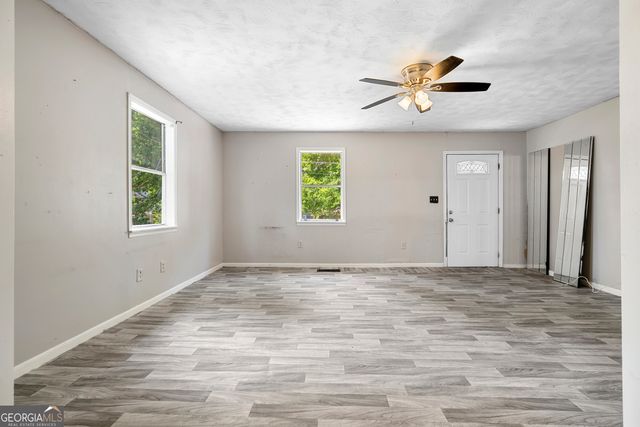 1869 Spring Avenue NW, Atlanta, GA 30318