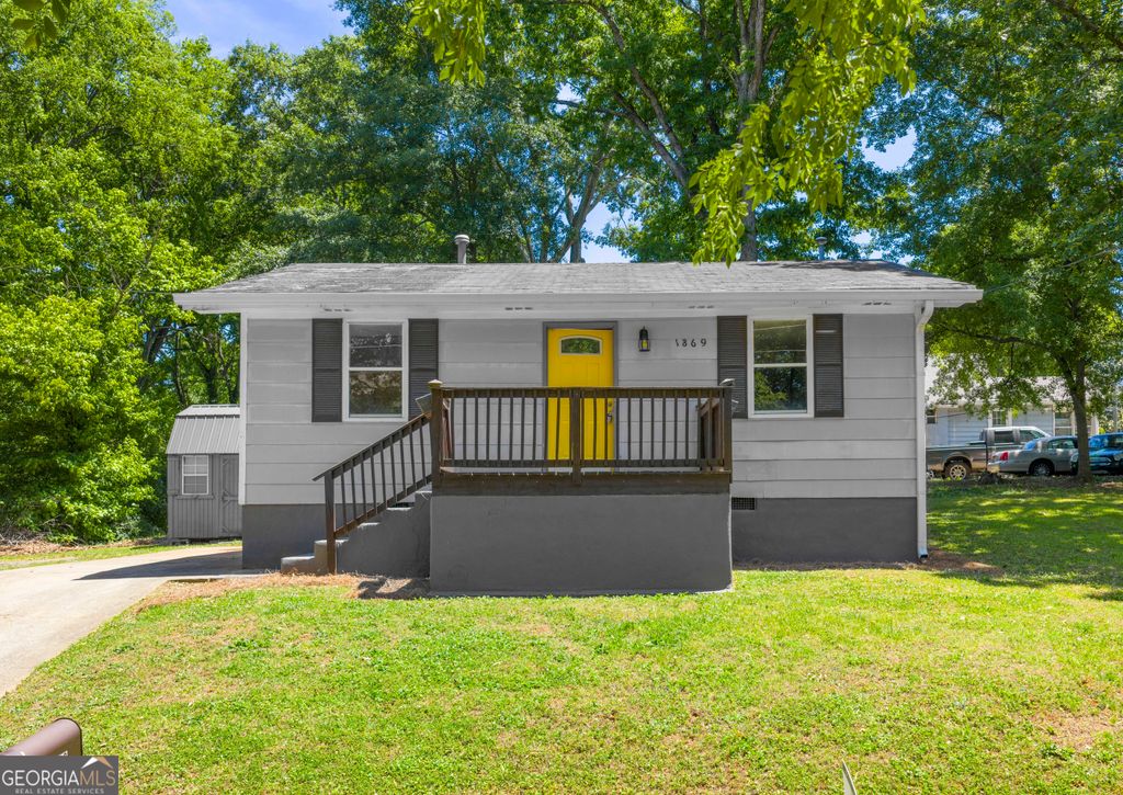 1869 Spring Avenue NW, Atlanta, GA 30318