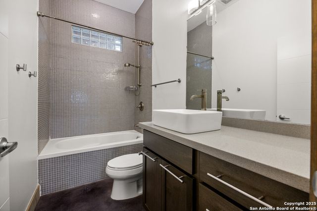 1542 N Alamo St Unit 107, San Antonio, TX 78215