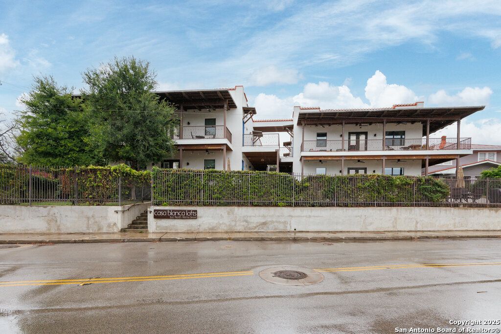 1542 N Alamo St Unit 107, San Antonio, TX 78215