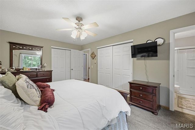 1521 Ticonderoga Drive, St Peters, MO 63376