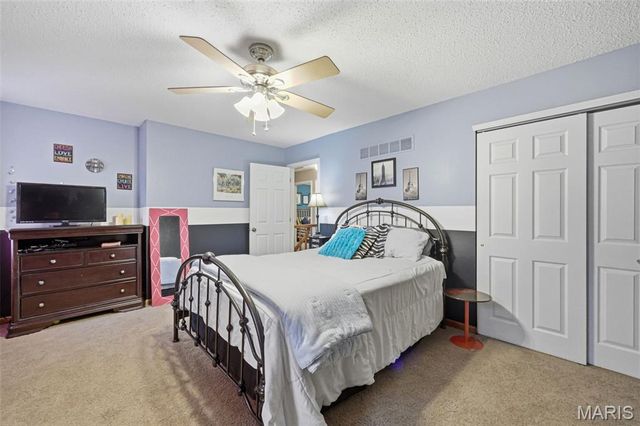 1521 Ticonderoga Drive, St Peters, MO 63376
