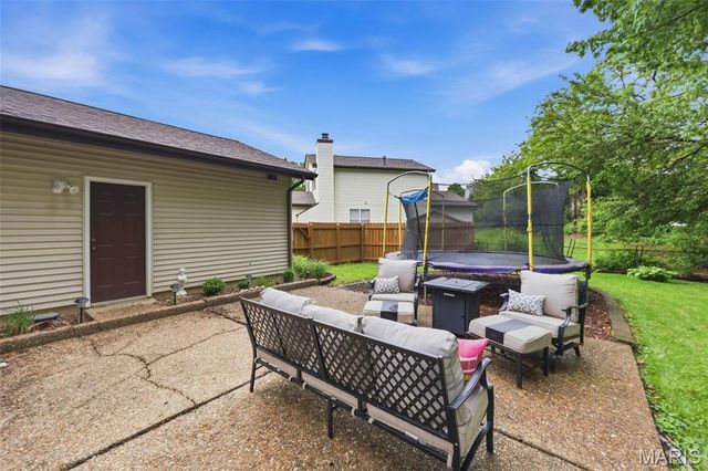 1521 Ticonderoga Drive, St Peters, MO 63376