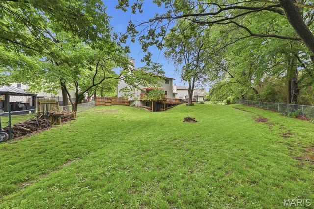 1521 Ticonderoga Drive, St Peters, MO 63376